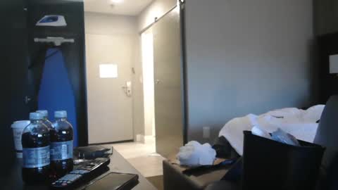 Snapshot of master_thorn chatting on February 2025 02:25:02 PM Master Thorn online show from February 2025 02:25:02 PM