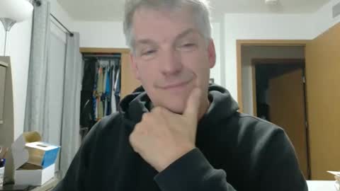 Master Thorn online show from December 2025 03:34:01 AM