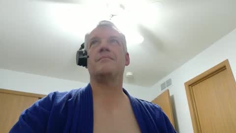 Master Thorn online show from January 2026 04:06:02 AM