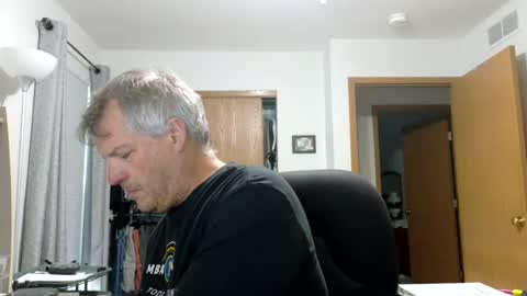 Snapshot of master_thorn chatting on July 2026 03:44:01 PM Master Thorn online show from July 2026 03:44:01 PM