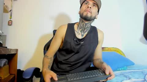 Snapshot of master_tokio chatting on April 2026 11:12:01 AM Tokio online show from April 2026 11:12:01 AM