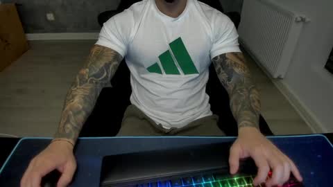 masterkingmuscle online show from December 2024 08:10:02 PM