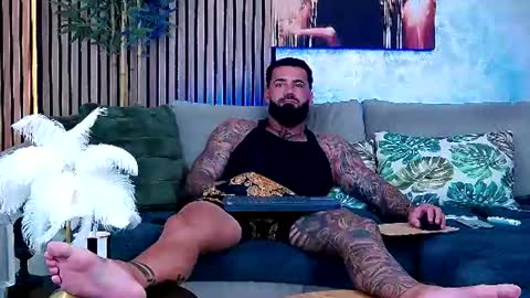 Snapshot of masterkingofmuscle chatting on August 2026 09:15:02 AM masterkingofmuscle online show from August 2026 09:15:02 AM