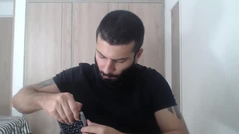 Snapshot of masterofinfatuation chatting on December 2024 03:04:01 PM   online show from December 2024 03:04:01 PM