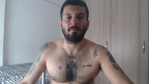 Snapshot of masterofinfatuation chatting on January 2025 08:10:01 PM   online show from January 2025 08:10:01 PM