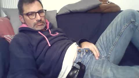 Snapshot of masterp17 chatting on November 2025 04:18:01 PM Master P online show from November 2025 04:18:01 PM