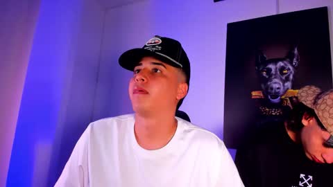 Snapshot of masters_boys chatting on November 2025 09:31:02 AM KONAN online show from November 2025 09:31:02 AM