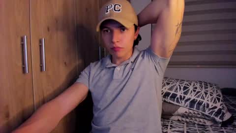 mastrangelo_x online show from October 2025 04:21:01 AM