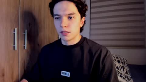 mastrangelo_x online show from February 2026 04:18:02 AM