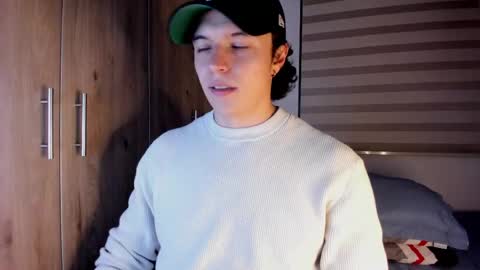 mastrangelo_x online show from May 2026 04:21:02 AM