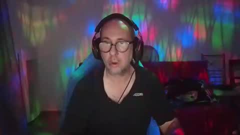 mat11efou online show from November 2025 05:59:01 PM