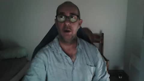 mat11efou online show from December 2025 02:47:02 PM