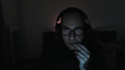 mat11efou online show from February 2026 08:49:01 PM