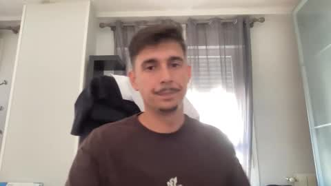 Snapshot of matahavi chatting on September 2025 01:54:01 PM Aaron online show from September 2025 01:54:01 PM