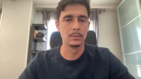 Snapshot of matahavi chatting on October 2025 11:39:01 AM Aaron online show from October 2025 11:39:01 AM