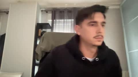 Snapshot of matahavi chatting on December 2025 12:12:02 PM Aaron online show from December 2025 12:12:02 PM