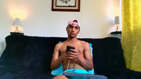 mateo_noath online show from December 2024 07:00:02 PM