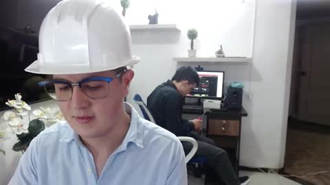 Snapshot of mateo_strong chatting on January 2026 08:14:01 PM MATEO STRONG online show from January 2026 08:14:01 PM