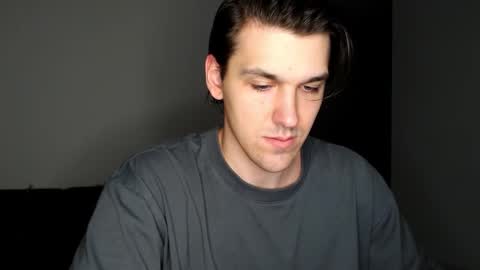 mateo_zeus online show from November 2025 01:37:01 AM