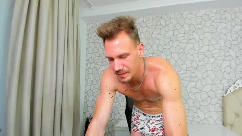 Snapshot of mateobenjamin chatting on January 2025 09:29:02 PM MateoBenjamin online show from January 2025 09:29:02 PM