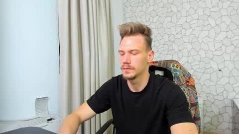 Snapshot of mateobenjamin chatting on February 2025 03:49:02 PM MateoBenjamin online show from February 2025 03:49:02 PM