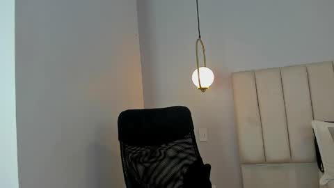 Mateo Zar online show from May 2026 01:35:02 AM