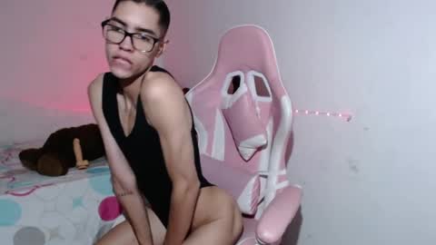 Mathew Clearmont online show from September 2025 04:01:01 AM