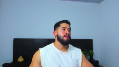 Mathew Flintt  online show from October 2025 09:14:01 PM