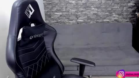 Mathew Independent model online show from March 2026 05:19:02 PM