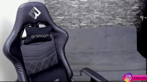 Mathew Independent model online show from April 2026 04:34:01 AM