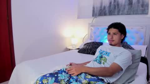 Snapshot of mathewadams chatting on October 2025 06:49:02 PM Mathew online show from October 2025 06:49:02 PM