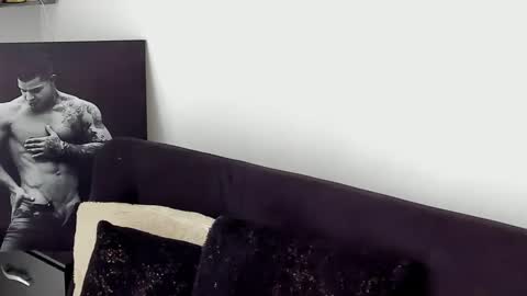 Snapshot of mathews_roses chatting on September 2025 07:06:02 PM Marck Mathews online show from September 2025 07:06:02 PM