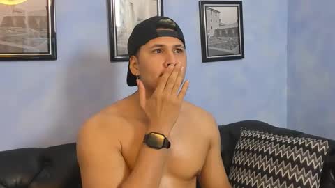 mathias cocks online show from September 2025 04:47:01 AM