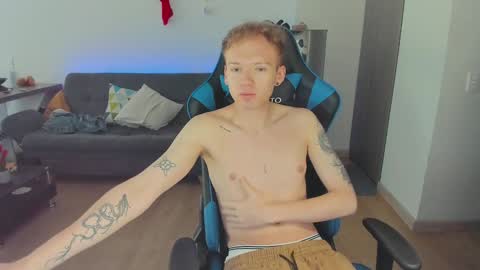 Snapshot of mathwx_ chatting on January 2025 09:11:02 PM Alejandro Alex online show from January 2025 09:11:02 PM