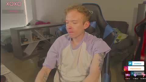 Snapshot of mathwx_ chatting on February 2025 02:09:02 PM Alejandro Alex online show from February 2025 02:09:02 PM