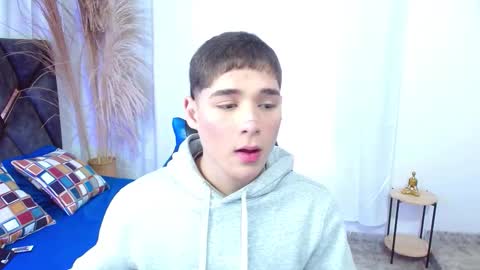 Mati online show from November 2025 12:49:02 PM