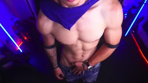 matius online show from November 2025 08:25:02 AM