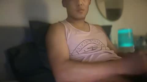 Snapshot of matoka33 chatting on February 2026 07:51:01 AM Dad online show from February 2026 07:51:01 AM