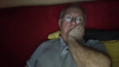 Snapshot of matricule4246 chatting on January 2025 04:27:01 PM joyaam79 online show from January 2025 04:27:01 PM