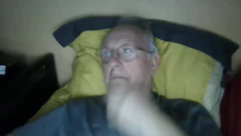 Snapshot of matricule4246 chatting on January 2025 07:16:02 PM joyaam79 online show from January 2025 07:16:02 PM