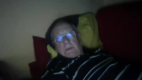 Snapshot of matricule4246 chatting on January 2025 11:32:01 PM joyaam79 online show from January 2025 11:32:01 PM