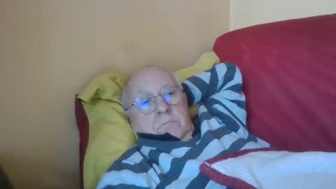 Snapshot of matricule4246 chatting on January 2025 11:38:02 AM joyaam79 online show from January 2025 11:38:02 AM