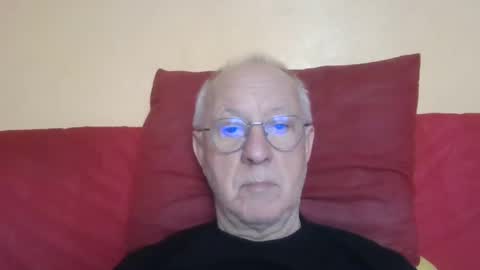 Snapshot of matricule4246 chatting on February 2025 09:32:01 AM joyaam79 online show from February 2025 09:32:01 AM