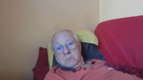 Snapshot of matricule4246 chatting on February 2025 09:10:01 AM joyaam79 online show from February 2025 09:10:01 AM