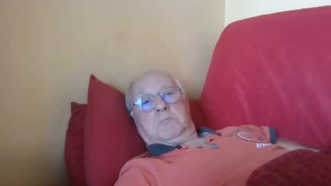 Snapshot of matricule4246 chatting on February 2025 12:20:01 PM joyaam79 online show from February 2025 12:20:01 PM