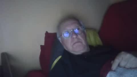 Snapshot of matricule4246 chatting on March 2025 08:40:01 PM joyaam79 online show from March 2025 08:40:01 PM