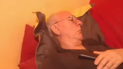 Snapshot of matricule4246 chatting on November 2025 06:51:01 PM joyaam79 online show from November 2025 06:51:01 PM