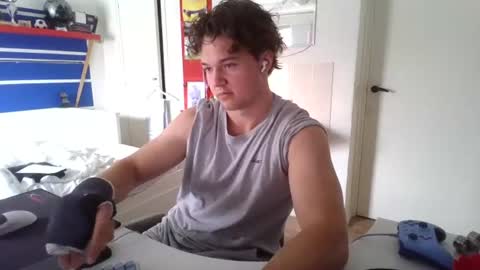 Snapshot of matswijnen1 chatting on July 2026 12:04:02 PM matswijnen1 online show from July 2026 12:04:02 PM
