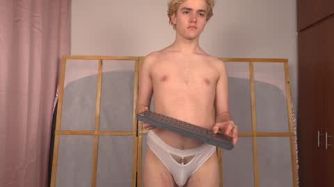 Snapshot of matt_soldi chatting on December 2024 10:01:02 AM Matas online show from December 2024 10:01:02 AM