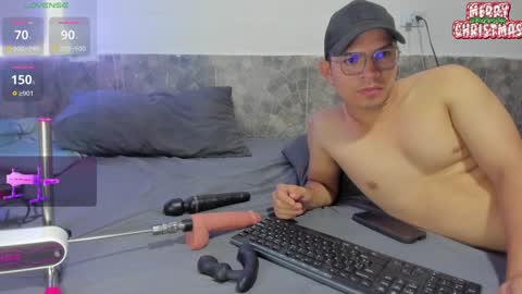 Snapshot of mattcoom chatting on December 2024 11:09:01 AM Matt Coom Independent model online show from December 2024 11:09:01 AM